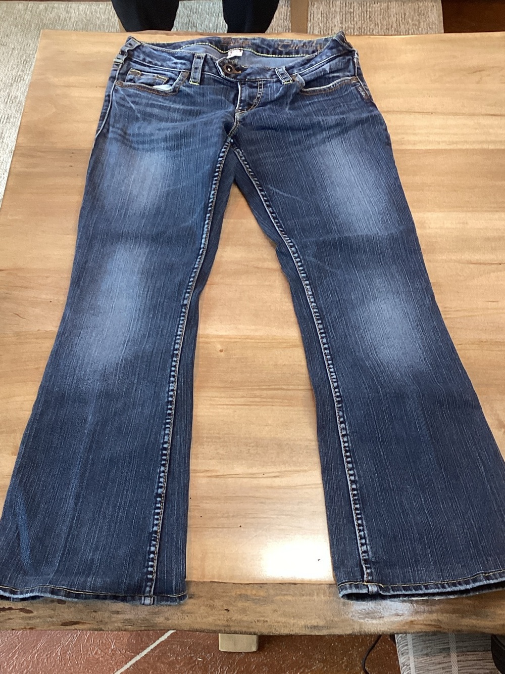 Silver Jeans Women's Flare Wide Leg Jeans in Washed Blue